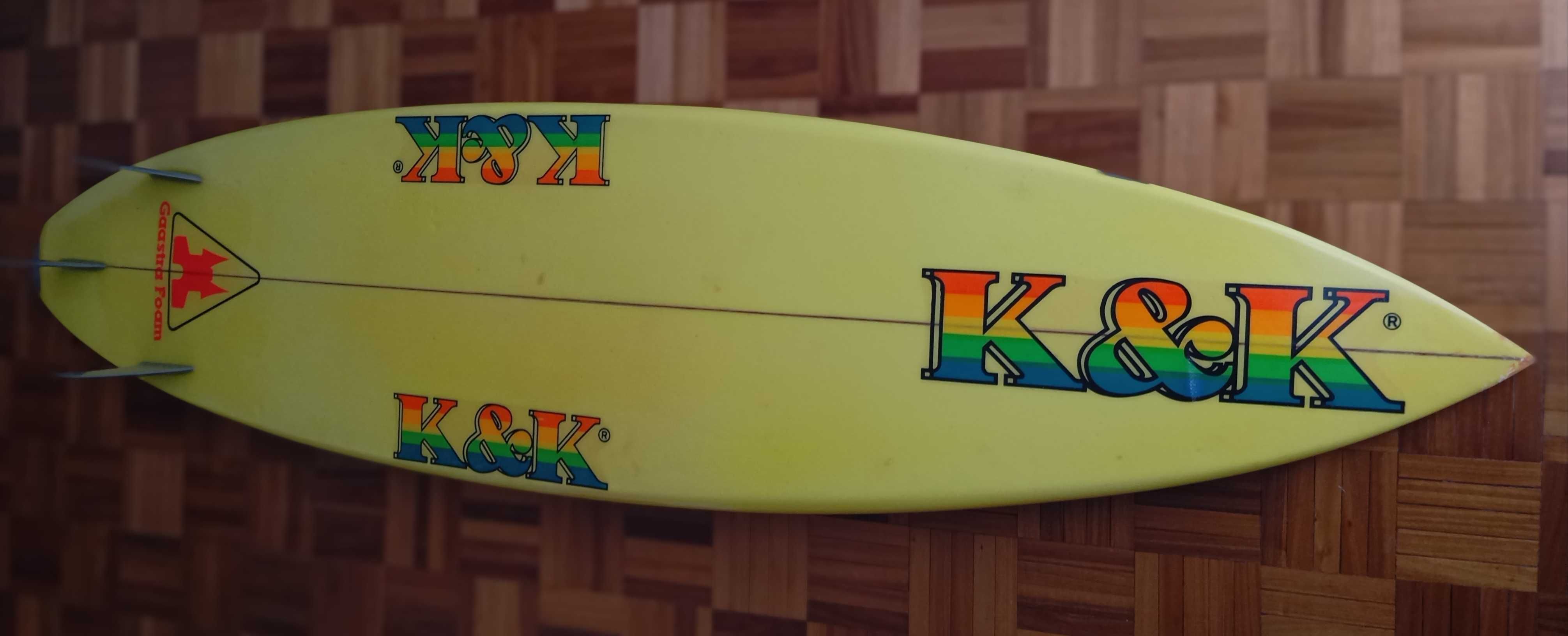 RARIDADE !!! Relíquia do Surf Brasileiro com 35 anos! K&K, 6'8 de 1990