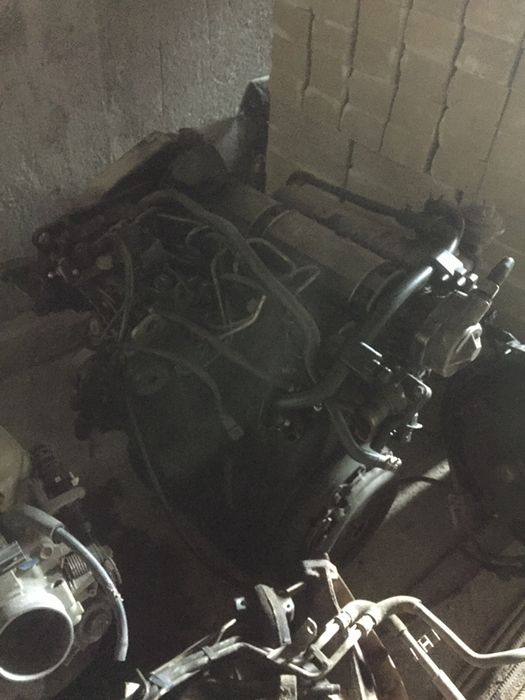 Розбераю вольво в 40