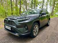 Toyota RAV4 Executive, 218 KM, stan idealny, pierwszy właściciel