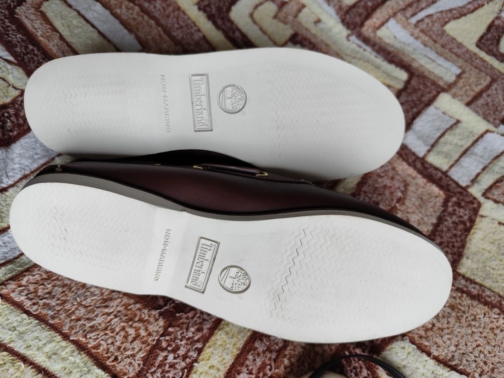Продам мокасини Timberland розмір 43.Стан нові.