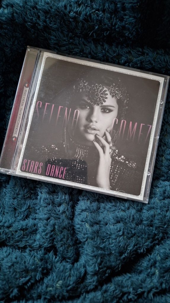 Selena Gomez "Stars Dance" Album