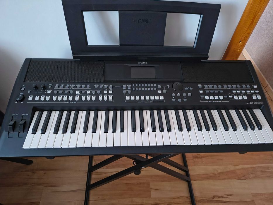 Keyboard Yamaha PSR-SX600