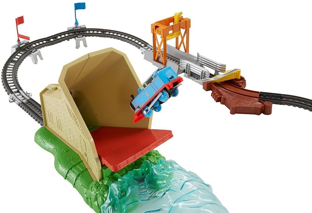 Fisher price залізнична дорога Thomas cтрибок з мосту trackmaster