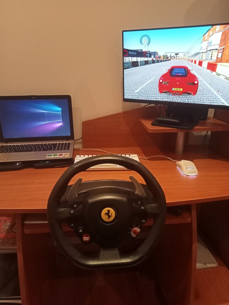Volante e pedais Ferrari t80 488gtb