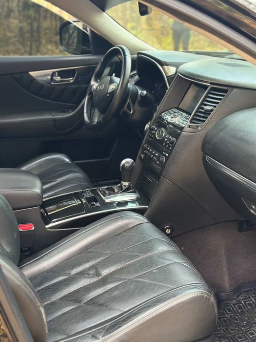 Продам INFINITi FX-35 або обмін на нерухомість