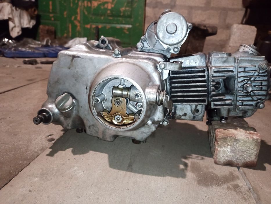 Продам двигун на альфу