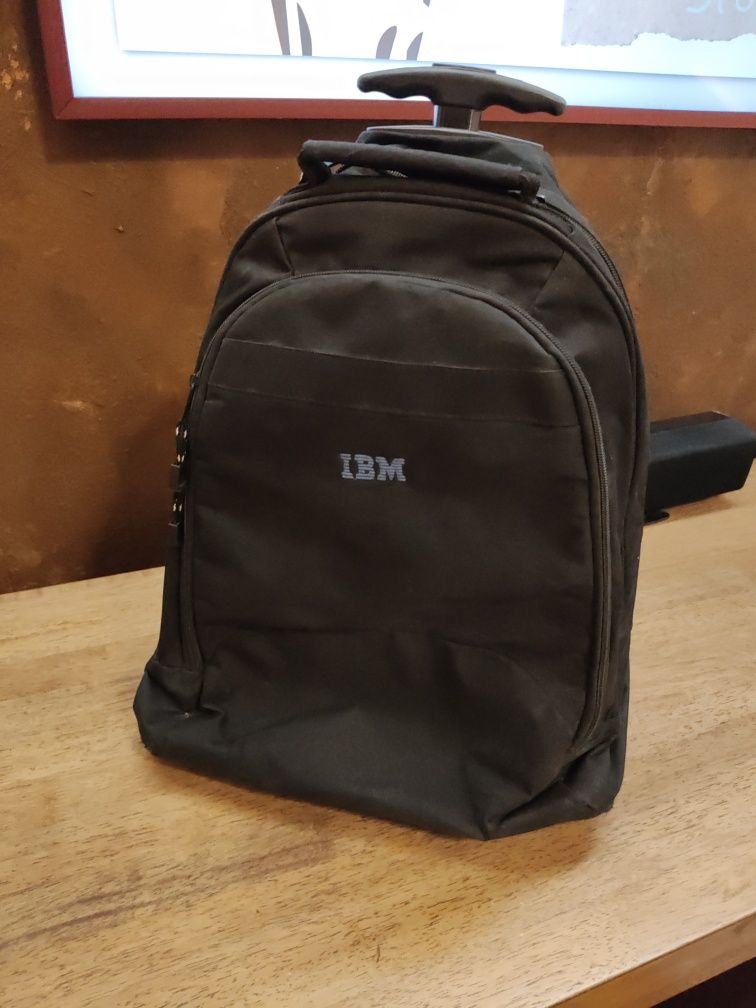 IBM - Plecak / torba na kółkach na laptopa