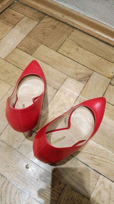 Czerwone Szpilki Prima moda 39