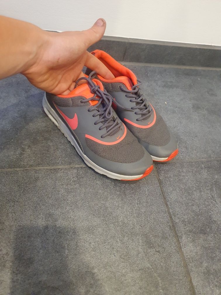 Nike air max thea