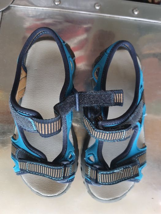 Sandálias decathlon.piscina.praia