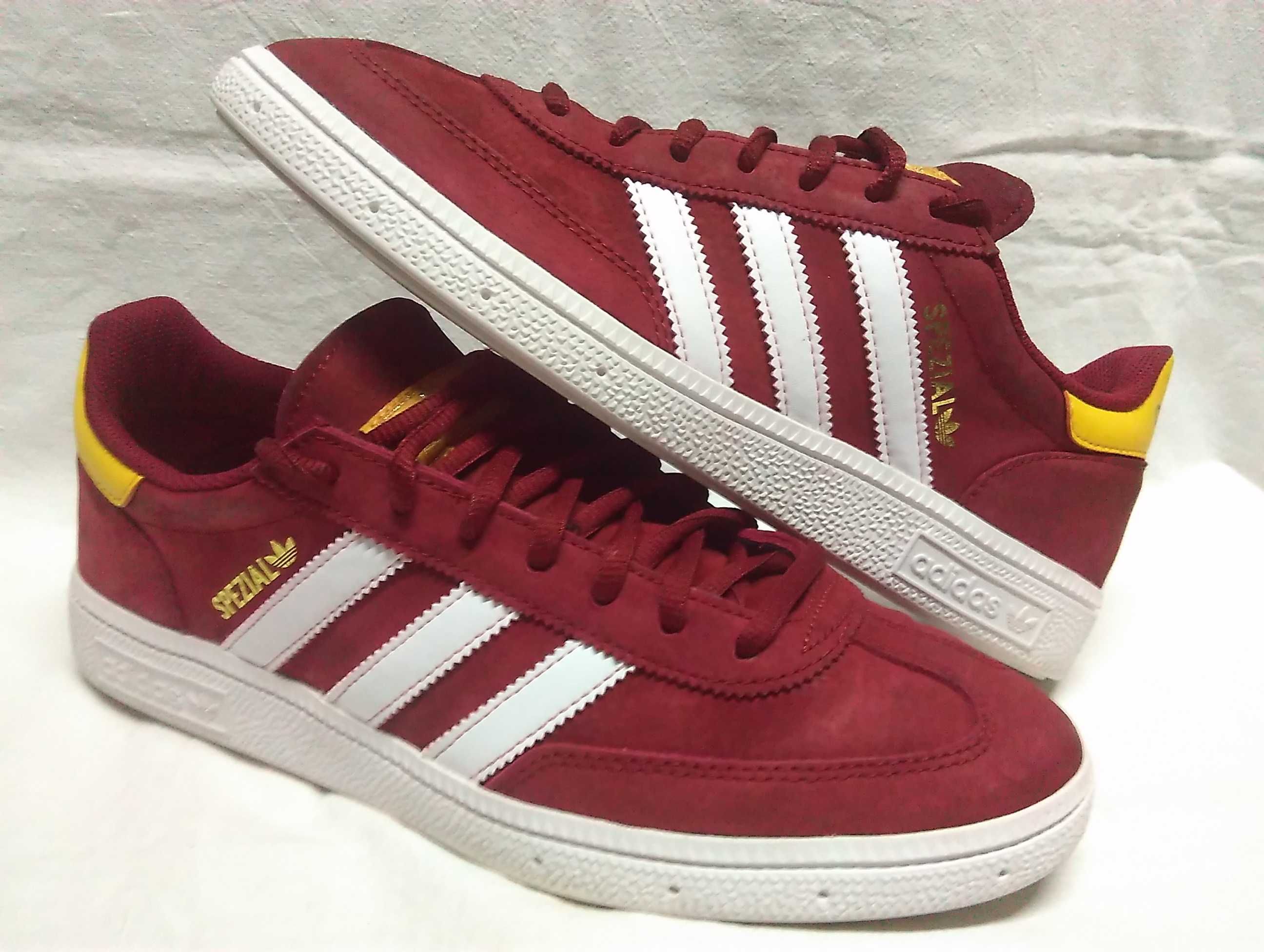 Buty Adidas Handball Spezial rozm. 41 i 1/3