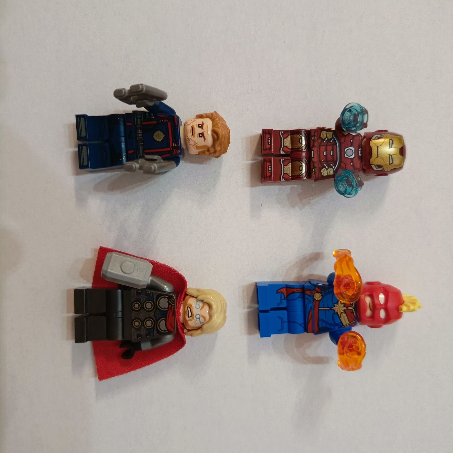 Mini figurki LEGO Marvel Iron Man, Star lord, Kapitan Marvel, Thor