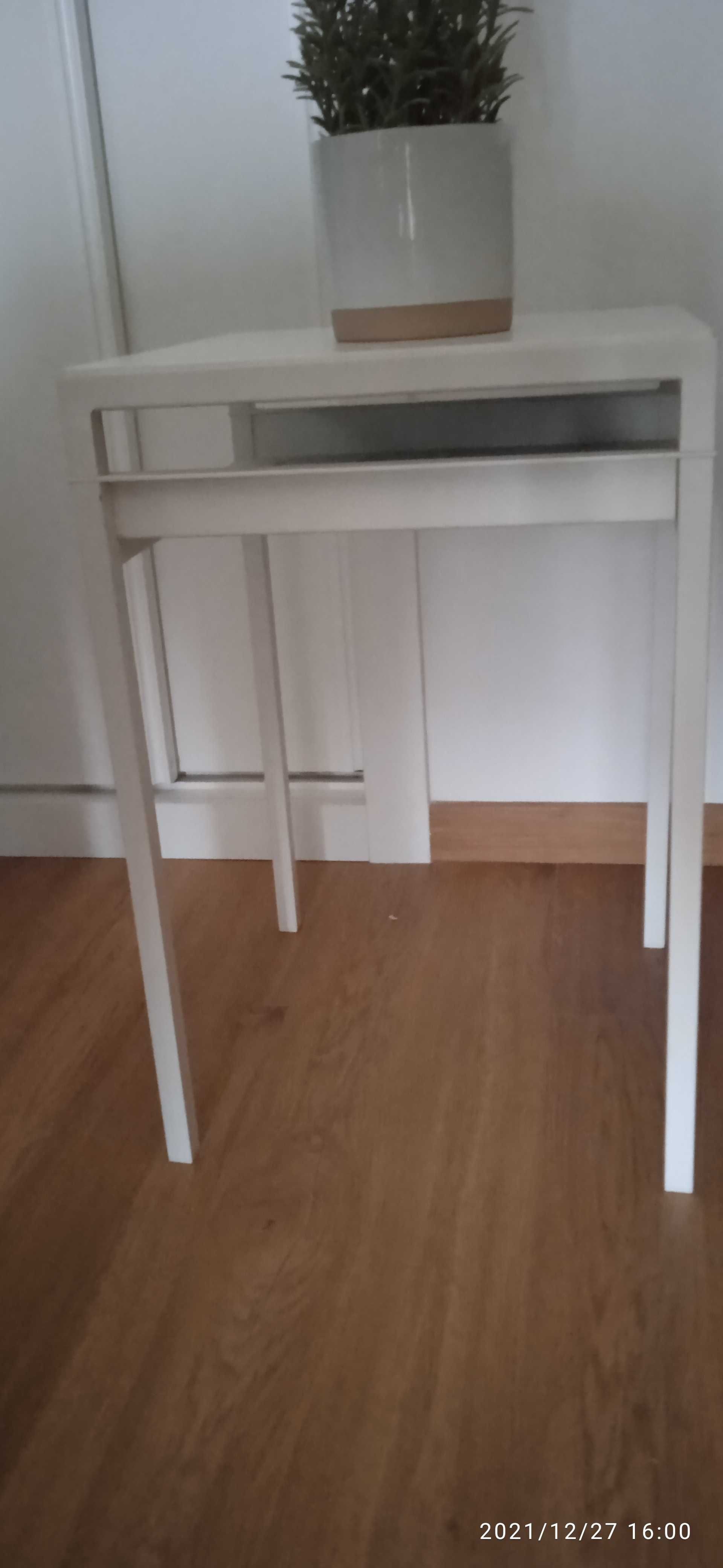 Mesa de apoio IKEA 25 euros