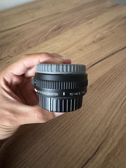 Nikon Tc-14iii como novo