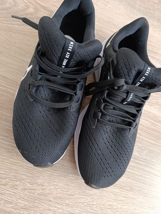 Buty Nike damskie 36