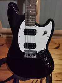 Gitara elektryczna Squier (Fender) Mustang + wzmacniacz + akcesoria