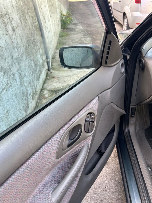 Carro muito bom, Mondeo