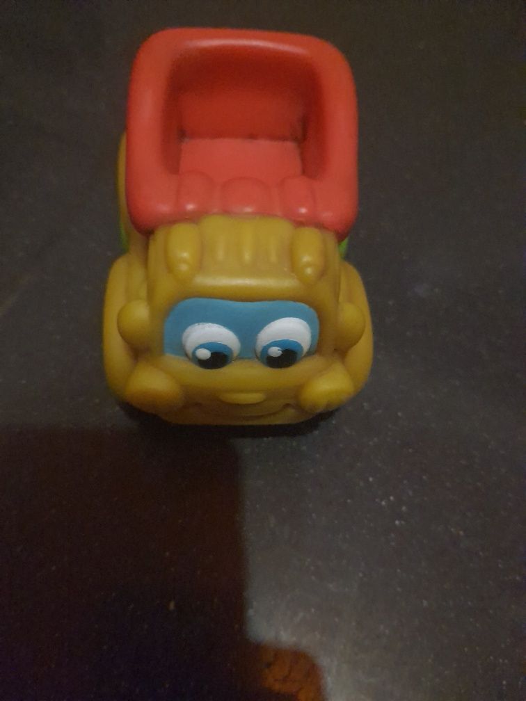 brinquedo carrinho