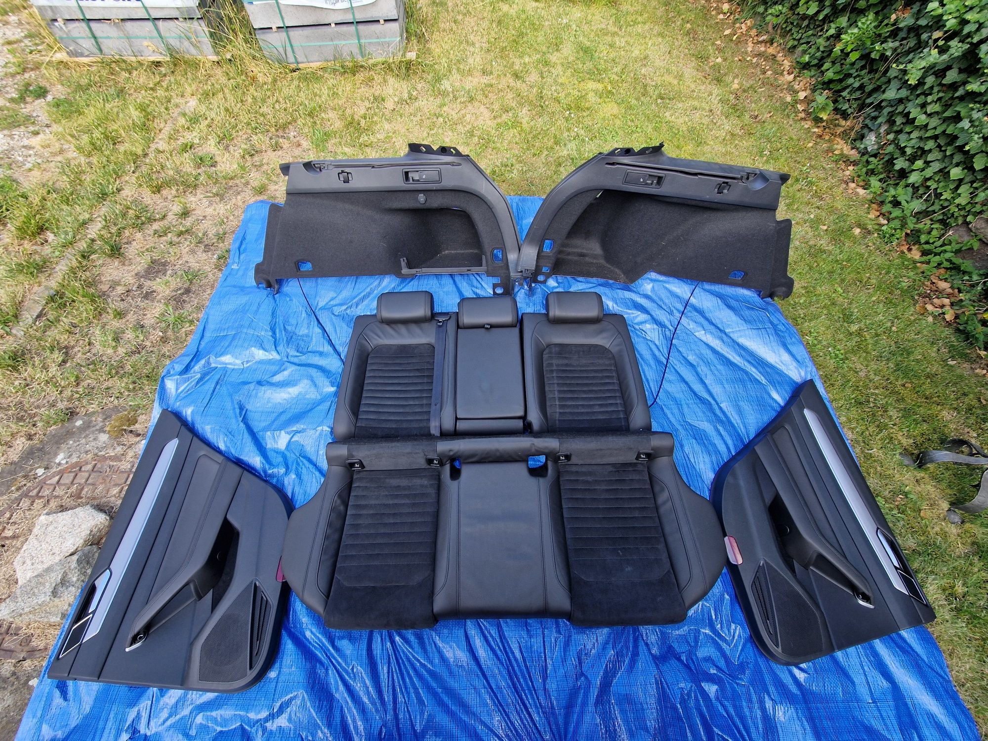 Kompletne wnętrze czarne skórzane, alcantara ErgoComfort VW Passat B8