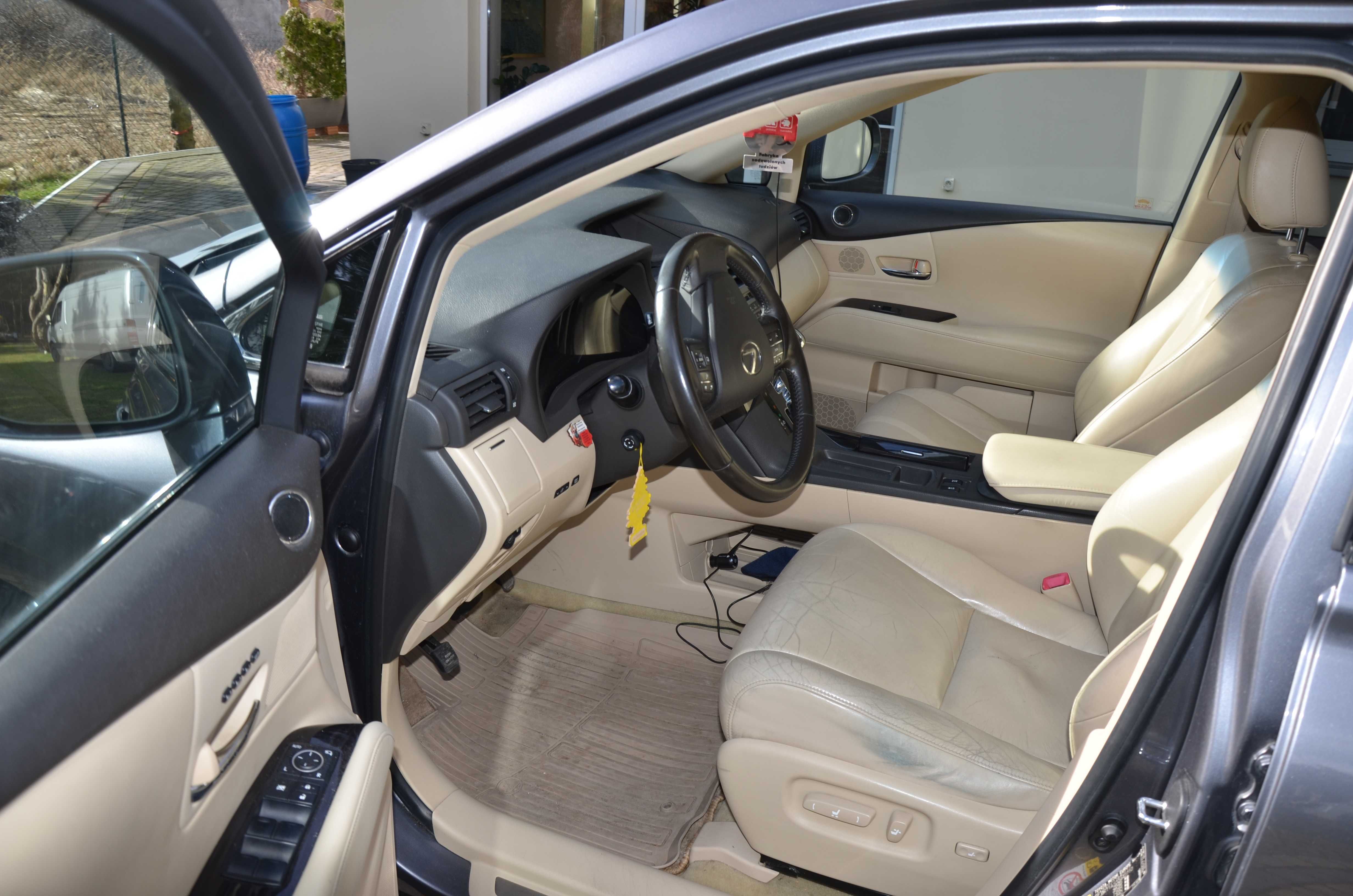 lexus RX 350, salonowy