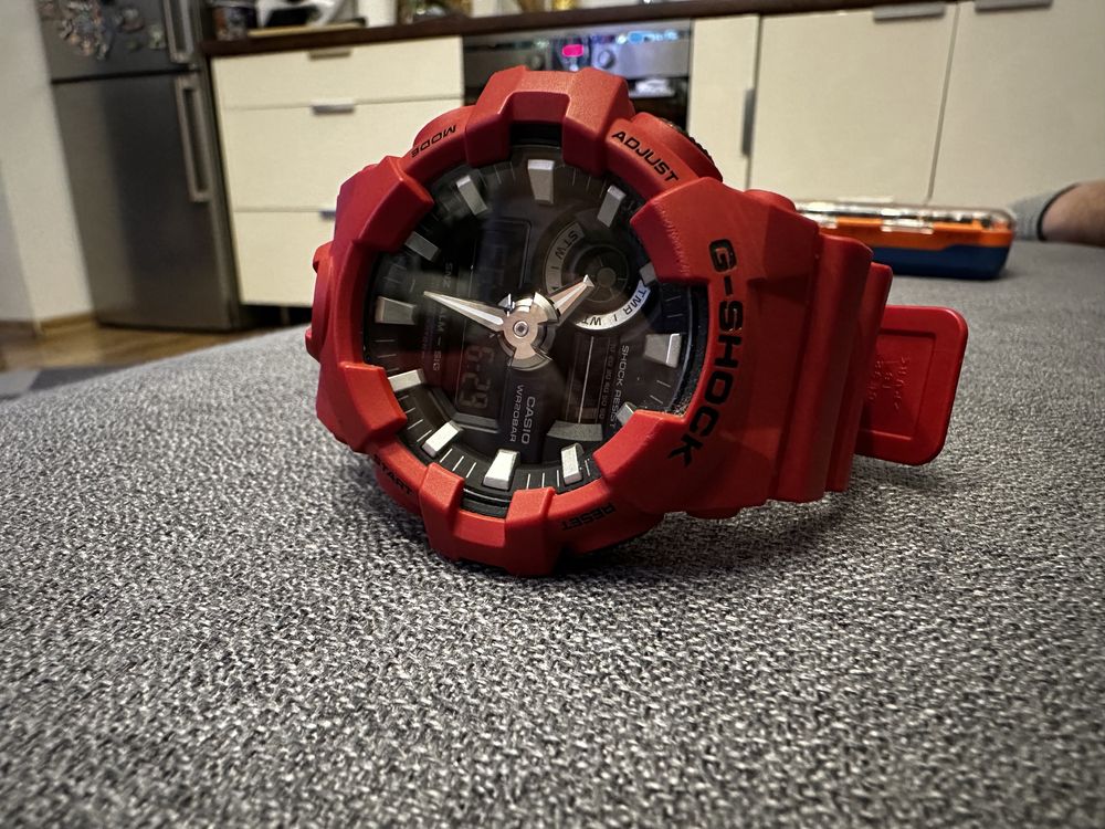 Zegarek g-shock GA 700