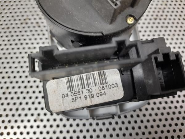 Botão / interruptor de luzes AUDI A3 (8P1)
