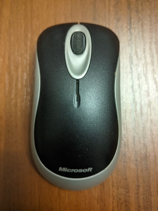 Беспроводная мышь Microsoft Wireless Optical Mouse 2000
