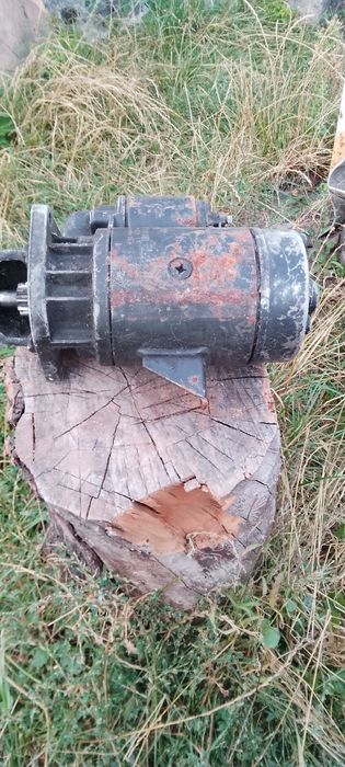 Продам стартер. Форд.Дизель. 2,3,:2,5.