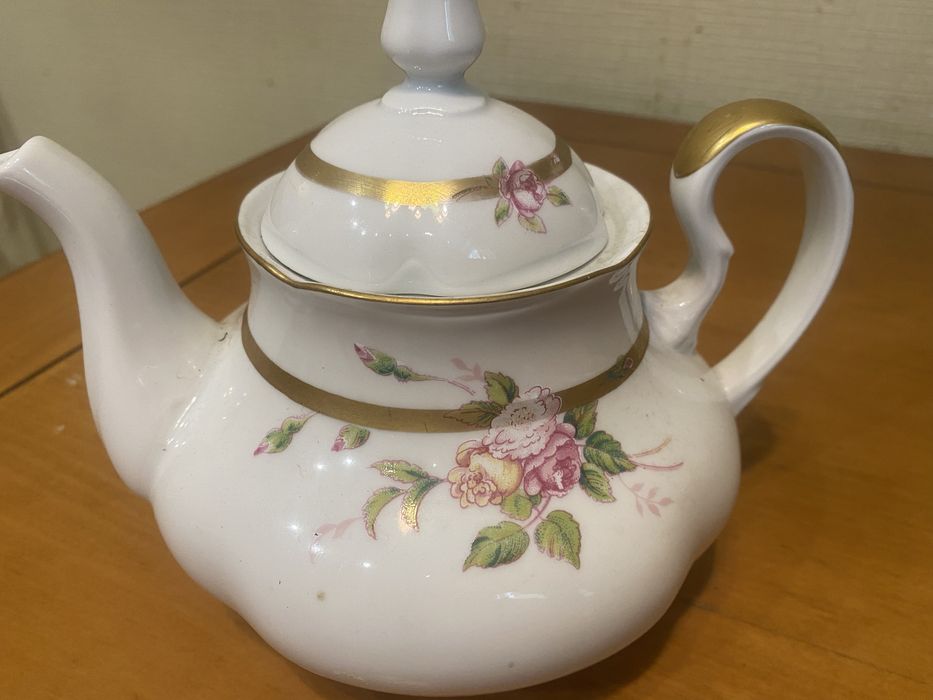 Антикварний вінтажний чайно- кавовий сервіз