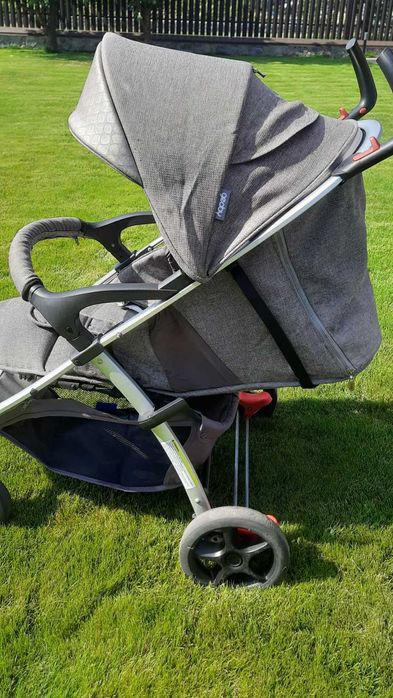 Прогулянкова коляска Geoby