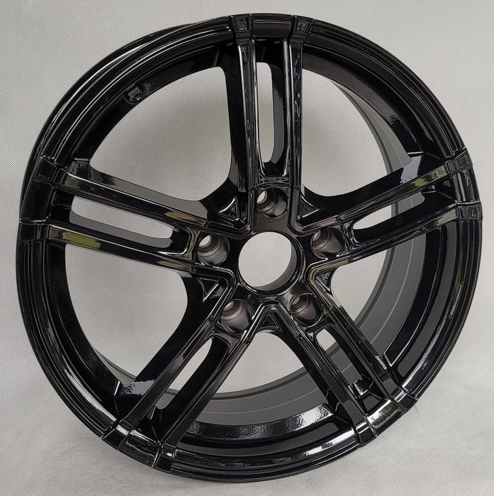 Felgi malow. 16 5x114,3 Kia Ceed Hyundai i30 Duster Auris Megane SX4