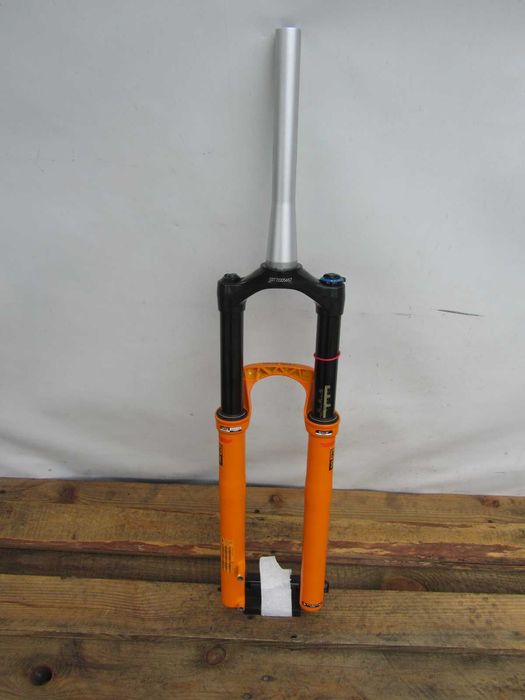 Nowy amortyzator Rock shox revelation rc3 29 " 140 mm / tapered