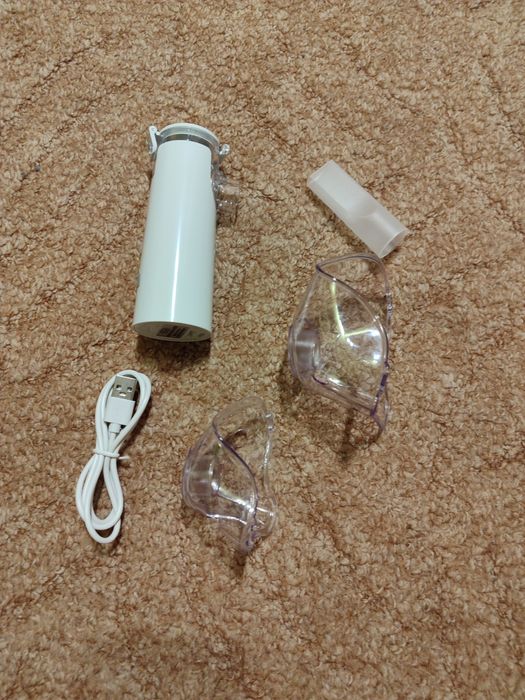 Przenośny mini, nebulizator, inhalator