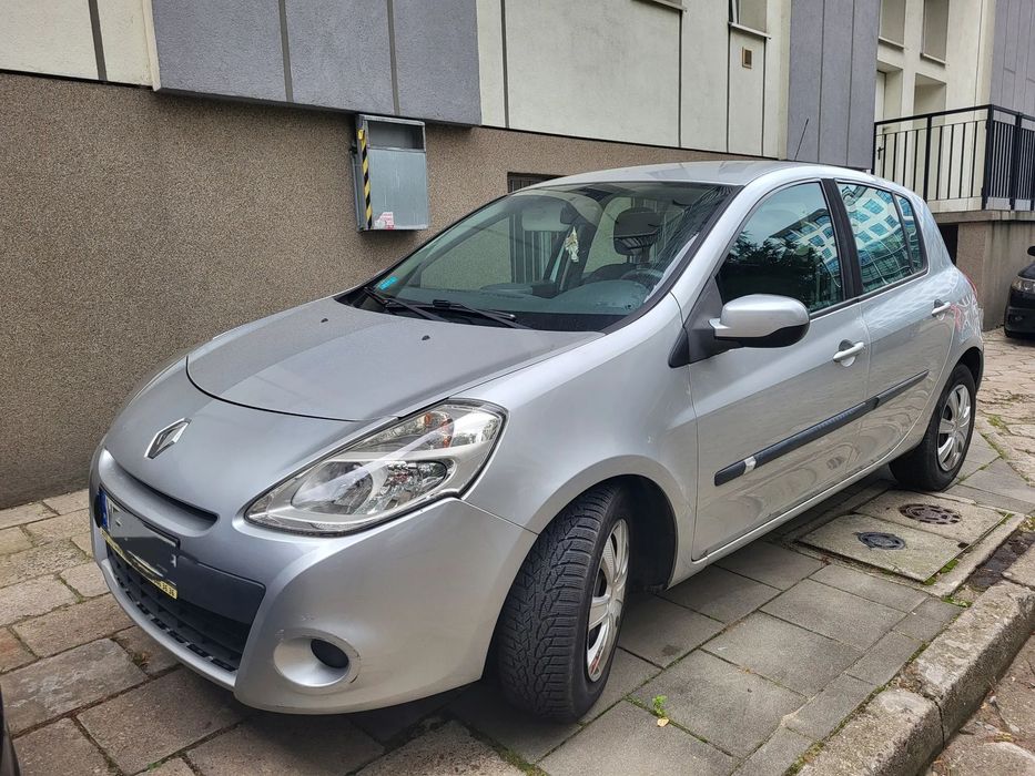 Renault Clio Renault Clio IIaI 1.2 benzyna, 101 KM – 2010 r.