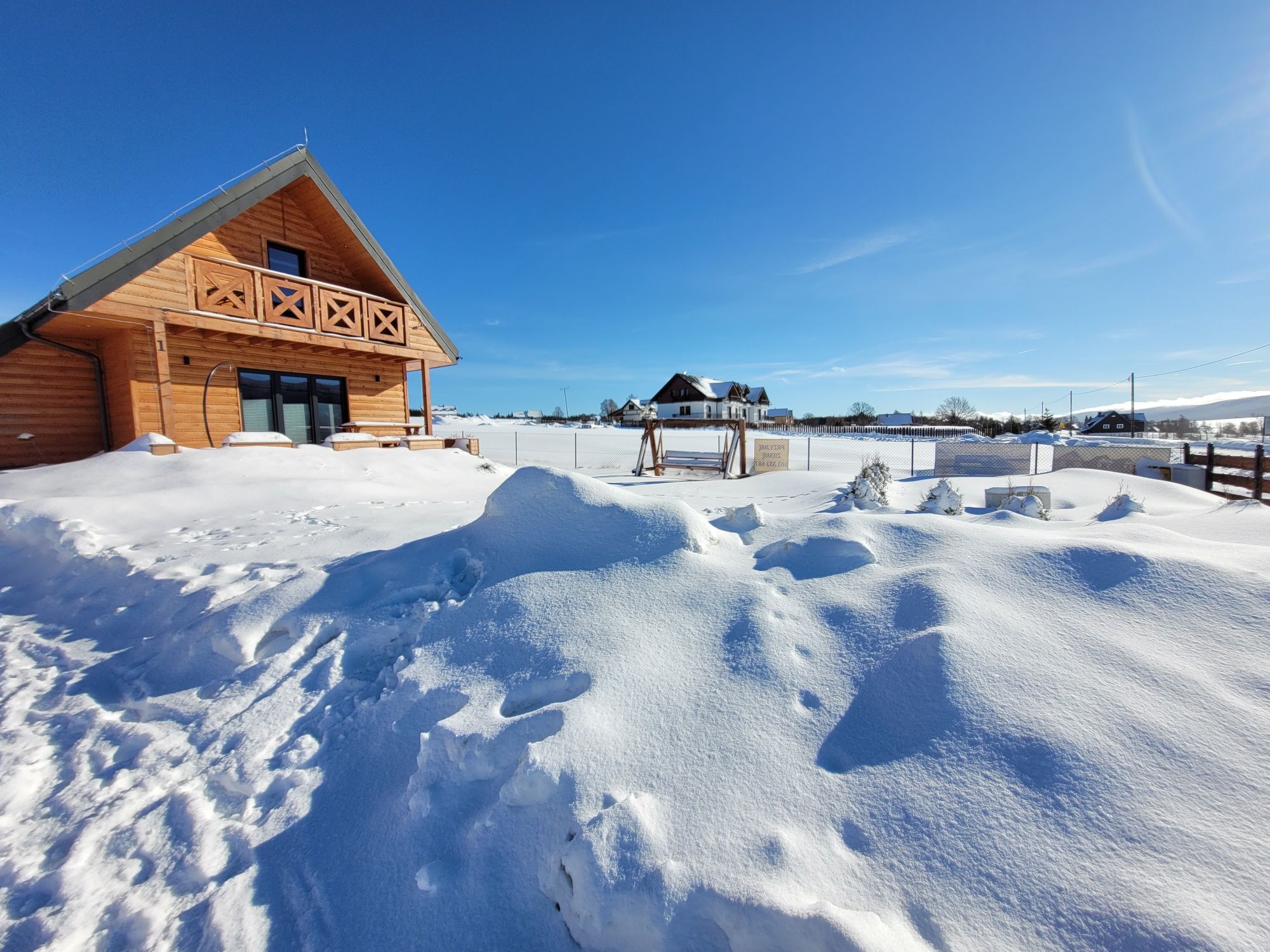 Osada Orlica weekend wakacje domki z widokiem na góry nocleg spa