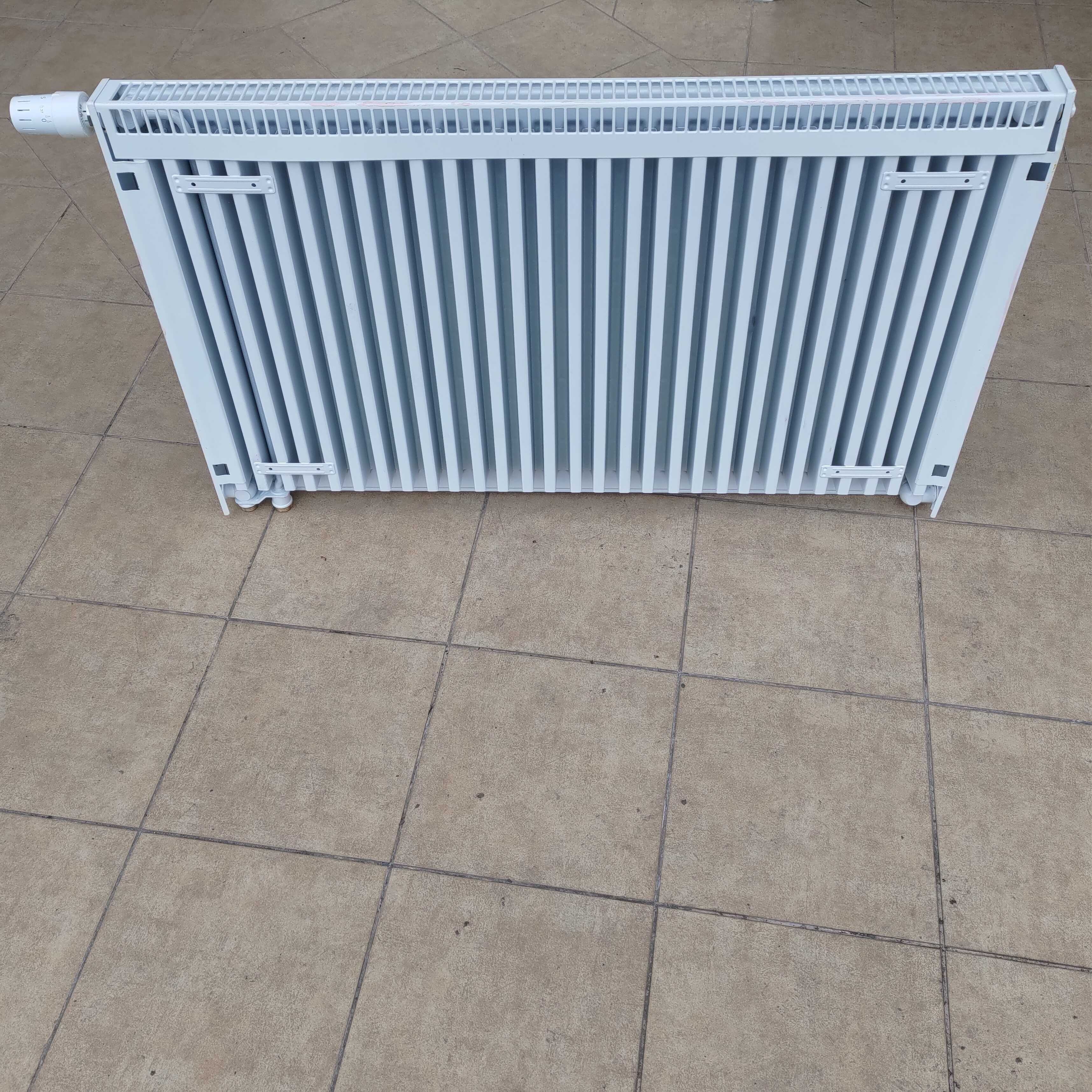 Grzejnik kaloryfer płytowy poziomy 100x60 Purmo