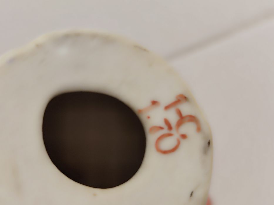 Фігурки порцеляна