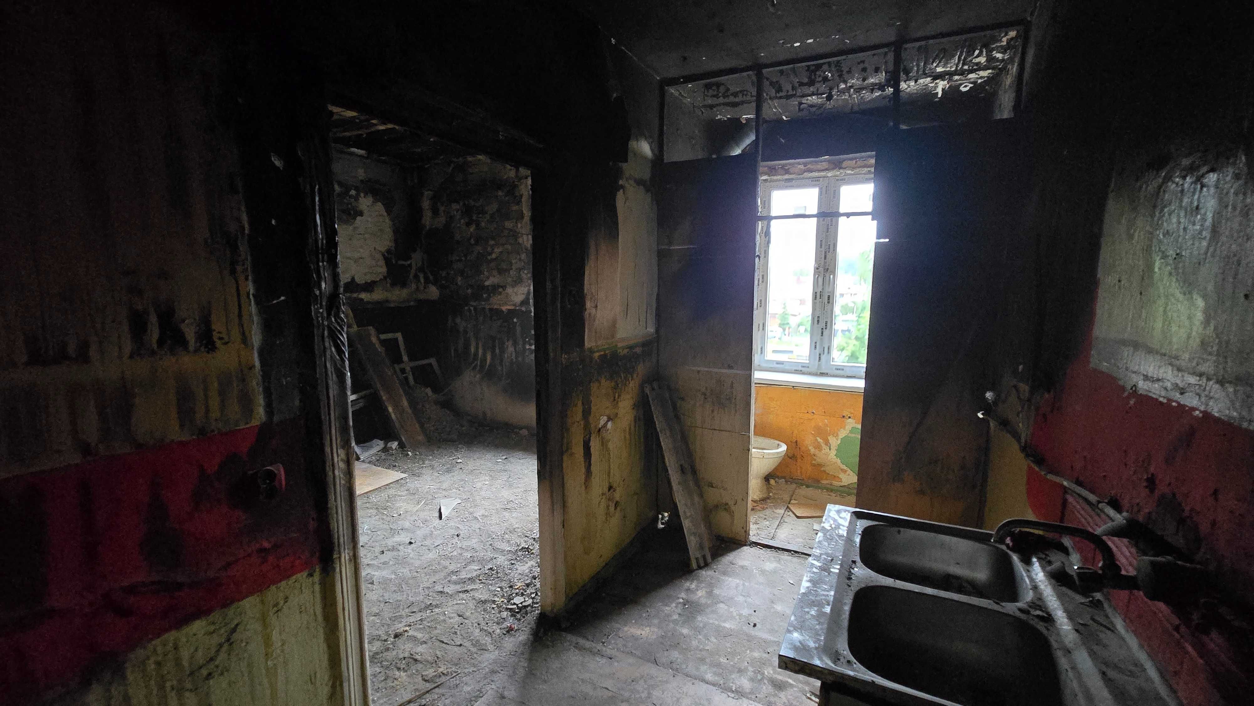 Mieszkanie przy ul.Dąbka 42 w Elblągu I piętro, 2 piwnice, do remontu.