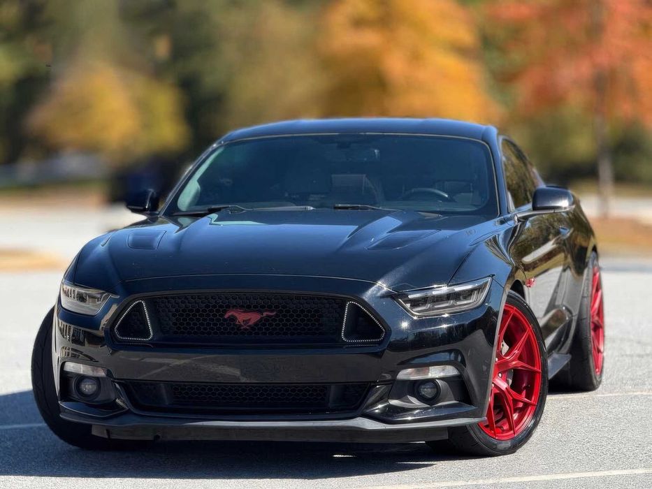 Ford Mustang GT Premium      2016