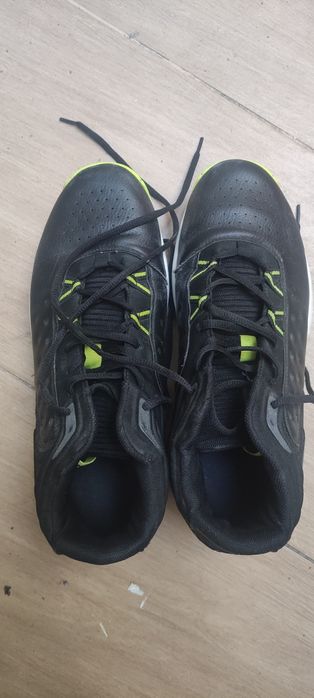 Sapatilhas basquetebol 43