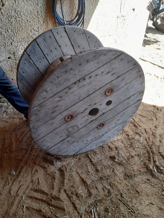 Bobine madeira   - Mafra