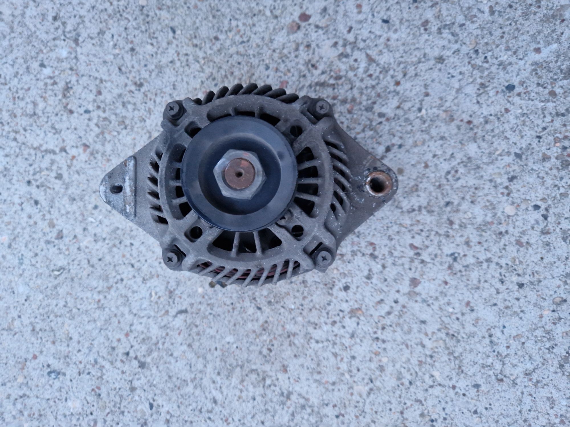 Suzuki swift mk6 1.3 alternator