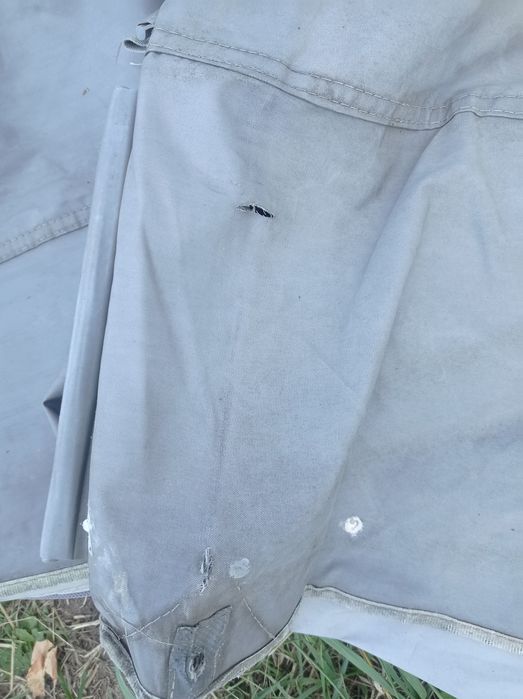 Przedsionek do przyczepy