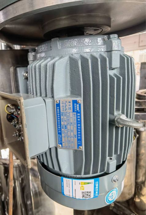 Трубчастий сепаратор рідин (крові)