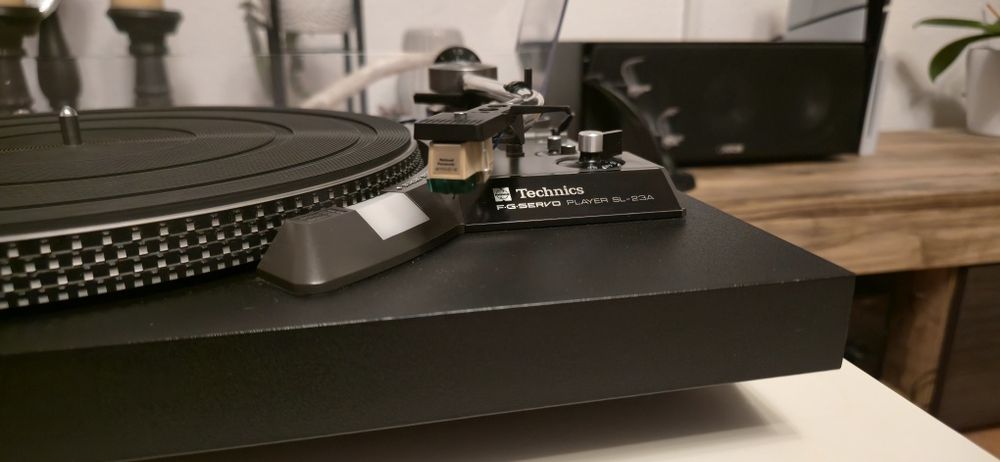 Technics SL 23 A Gramofon
