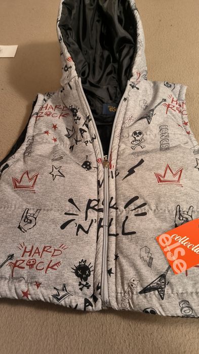 Продам детские жилетки