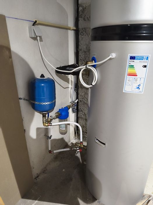 Eletricista canalizador e ar-condicionado