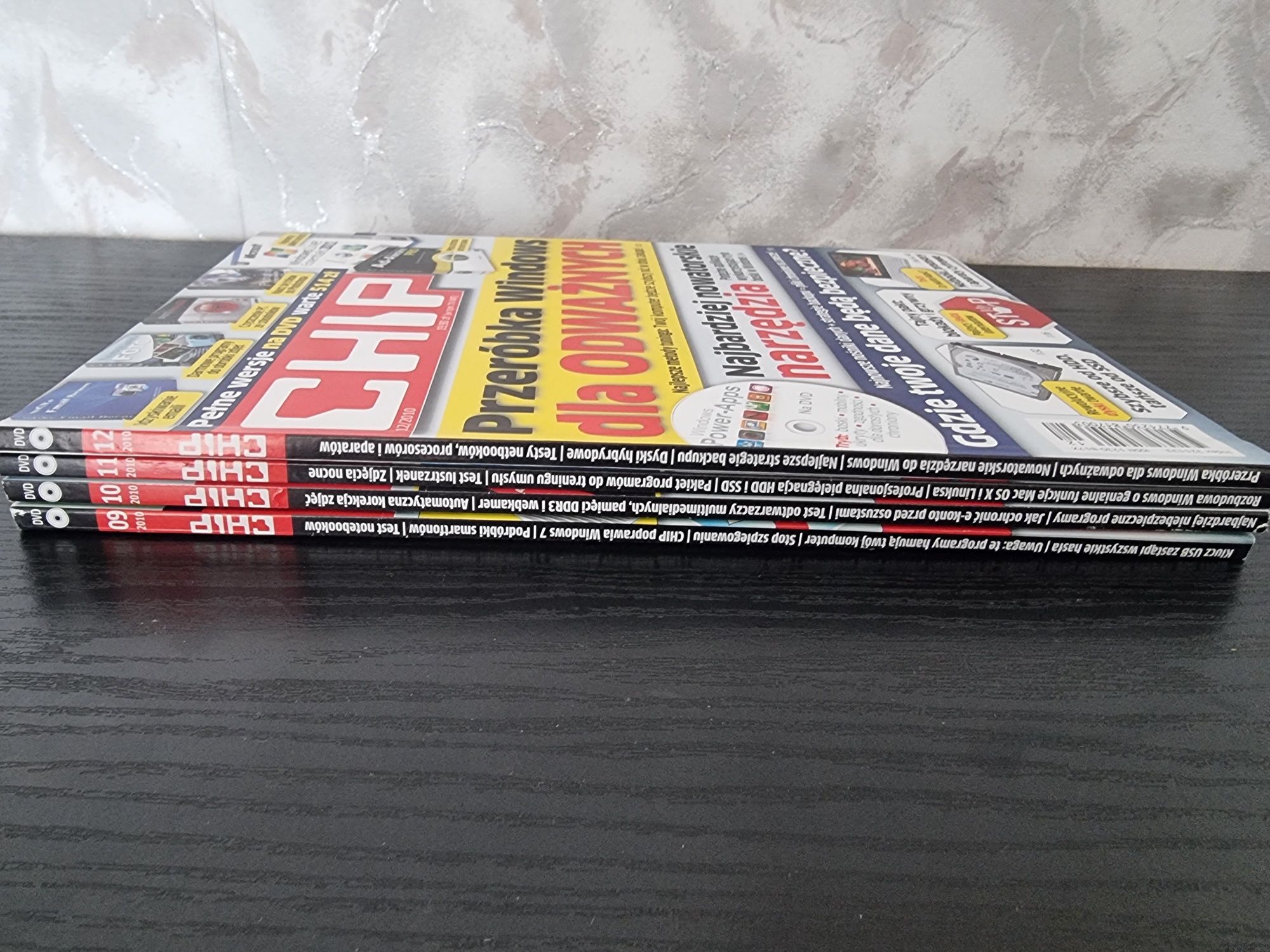 Zestaw 20 czasopism CHIP z lat 2001, 2002, 2003, 2010 dla kolekcjonera