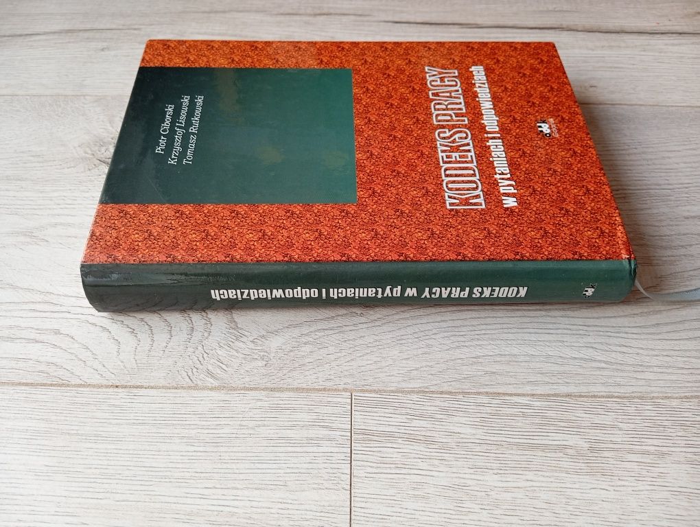 Kodeks pracy w pytaniach i odpowiedziach