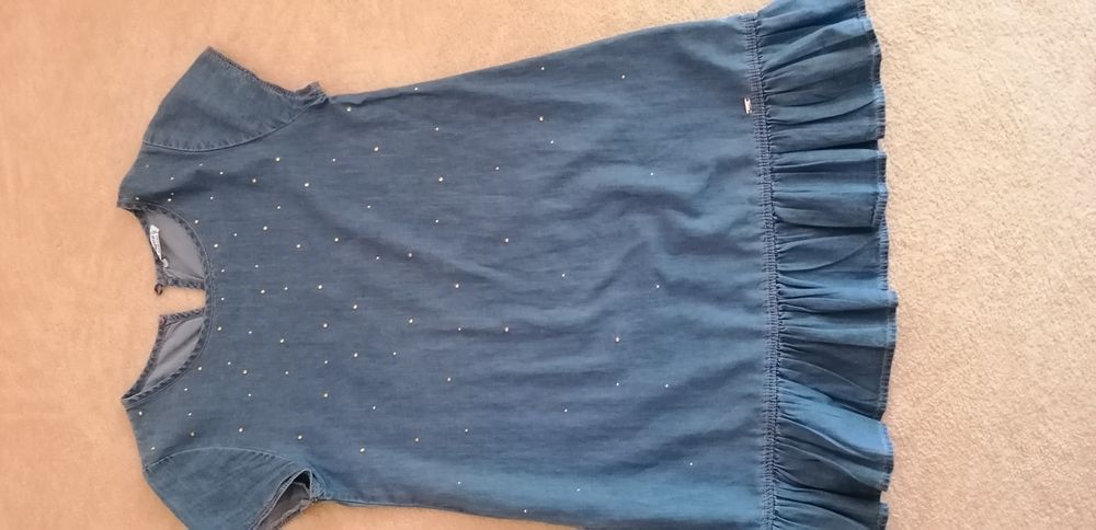 Sukienka  firmy  Mayoral